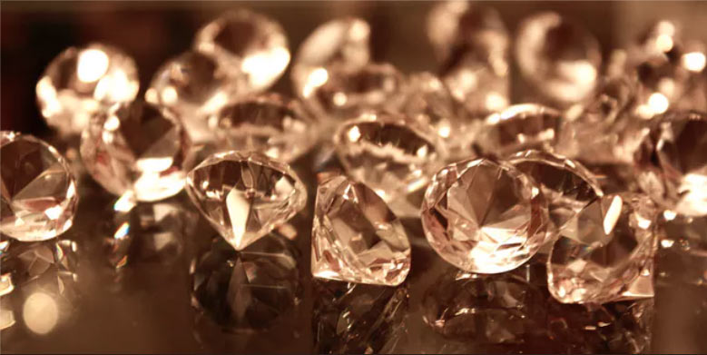 Glittering diamonds